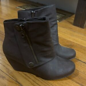 Blowfish Taupe Wedge Ankle Boots